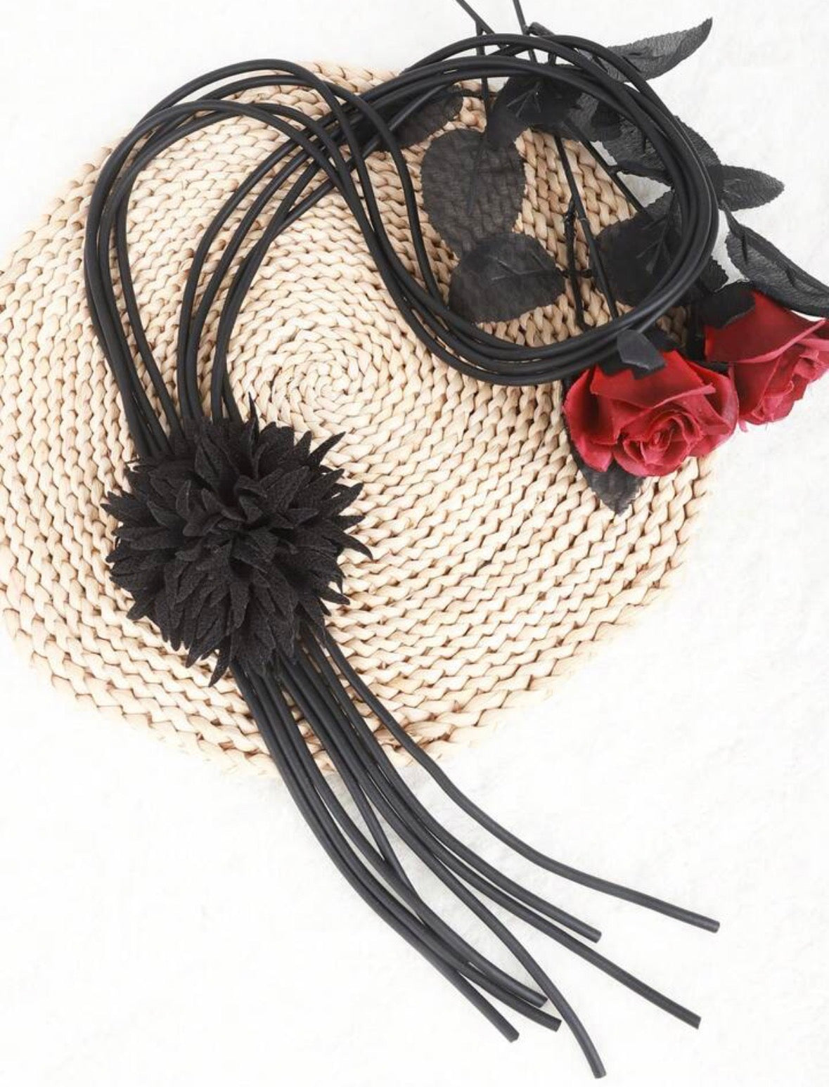Collier unique noir